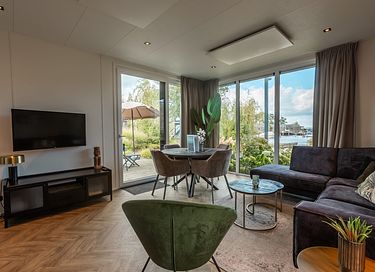 Holiday home near the water in Overijssel - 3