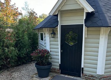 Luxury forest cabin with private jacuzzi - 2