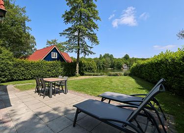 Ruime vakantiewoning aan viswater in Drenthe - 5