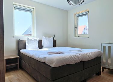 Spacious family home with a terrace in Zeeland - 10