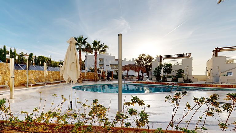 Luxury apartment with sea view and whirlpool - 1