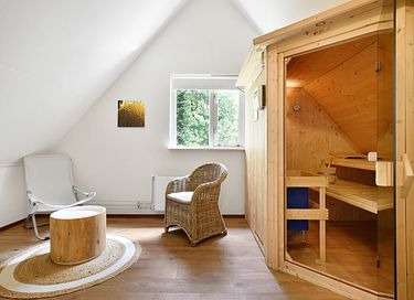 Freistehender 4-Personen-Bungalow mit Sauna - 11