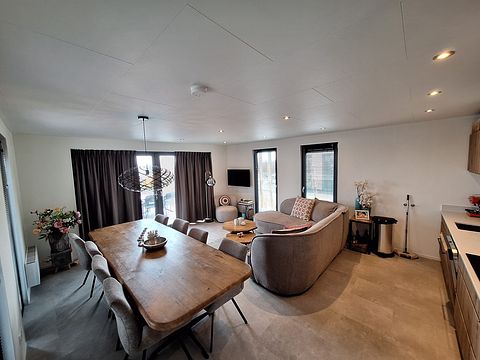 Luxe familiehuis aan het IJsselmeerstrand - 5