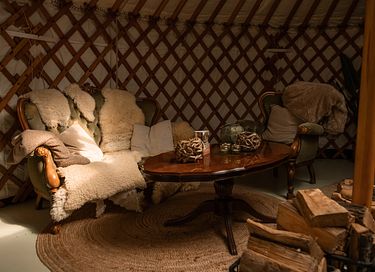 Overnachten in een buitengewone Yurt  - 9