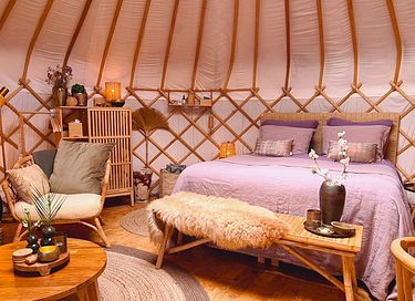 Overnachten in een heerlijke boutique Yurt - 11