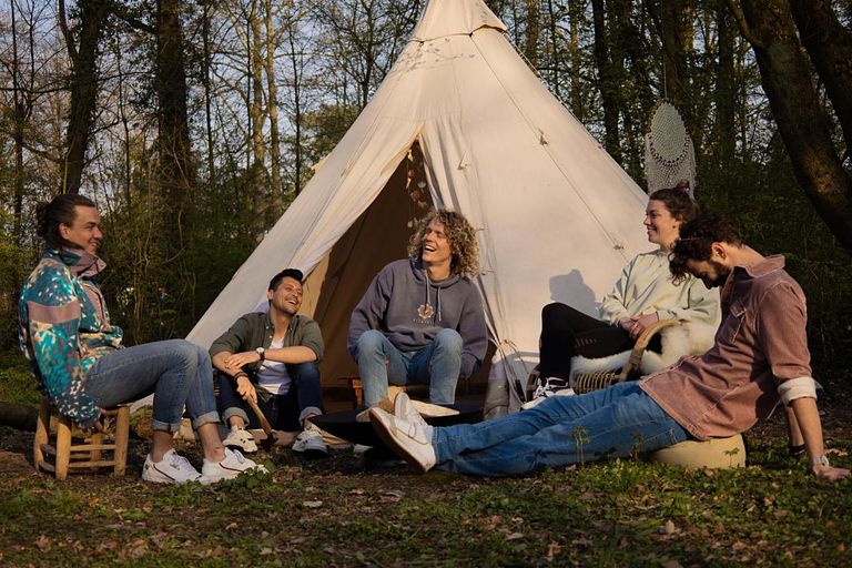 Meditatie en Yoga glamping in het bos - 1