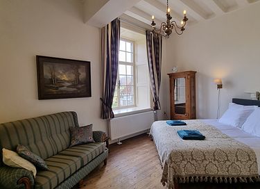 B&B in beautiful Limburg castle - 6