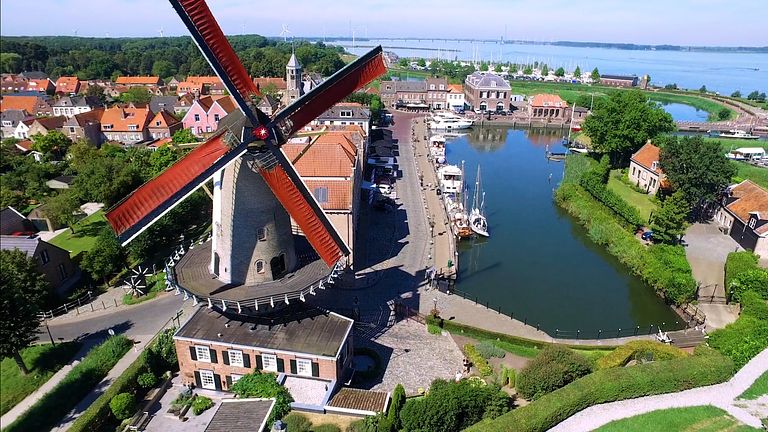 Monumental mill in historic location - 1