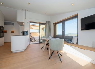 Luxuriöse Suite mit romantischem Außenpool - 3