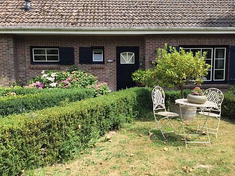Spacious apartment in the polder of Zeeland - 3