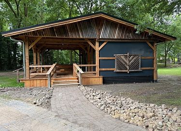 Gemütliches Tiny House aus Holz am Erholungssee - 3