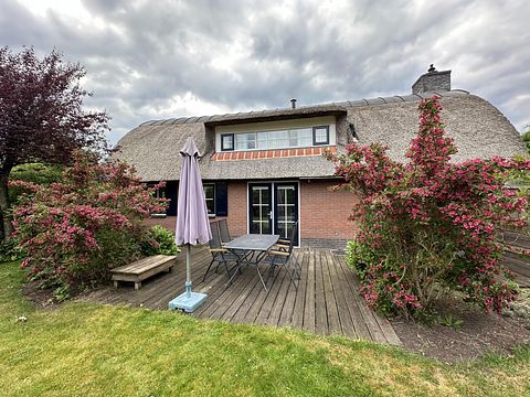 Rietgedekte vakantiehuis voor 6 personen - 2