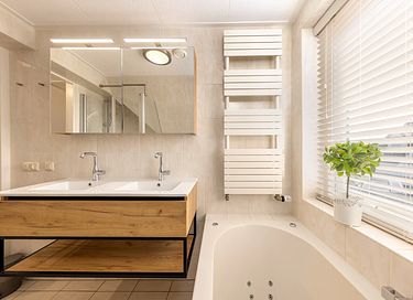 Villa mit Jacuzzi und Sauna in der Nähe des Meeres - 10