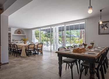 Luxury villa near the sea for up to 20p. - 10