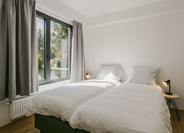 Modern holiday home (4p) with sunny terrace - 10