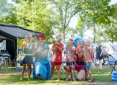 Geräumiges Glampingzelt für 6 Personen - 28
