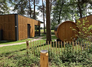 Luxe tiny house met sauna op rustig park