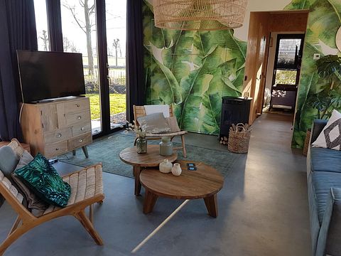 Freistehendes Chalet in der Nähe des Wassers - 5