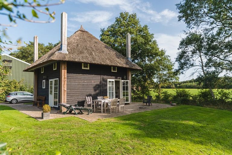 Special stay in a haystack cottage - 1