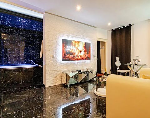 Romantische Wohnung mit privatem Jacuzzi - 2