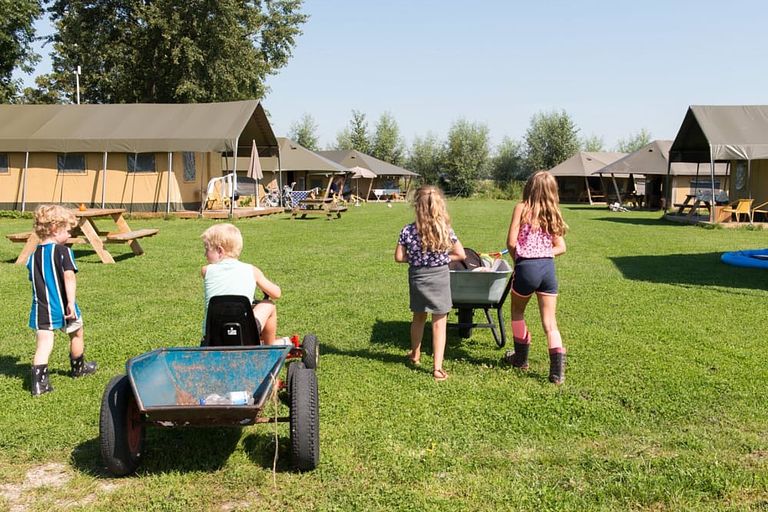 Glamping auf einem Ackerbauernhof - 1