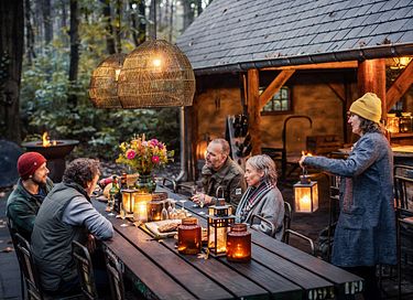 Unique treehouse (5p) with private hot tub - 26