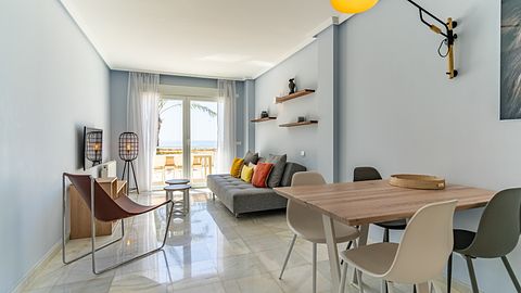 Luxe appartement met zeezicht in Spanje - 2