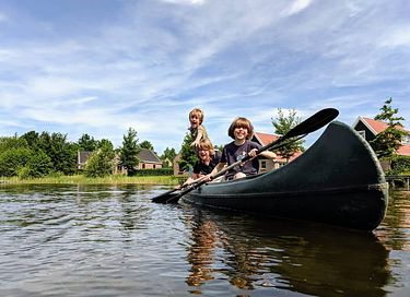 6-persoons vakantiehuis op een klein park - 21