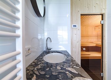 Familienhaus mit Spielzimmer und eigenem Wellness-Bereich - 12