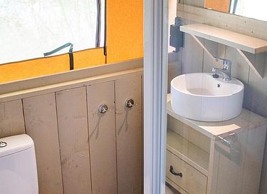 Geräumiges Zelt mit sanitären Anlagen in Strandnähe - 8