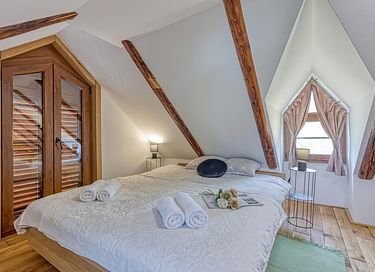 Wooden holiday home located on the space - 38