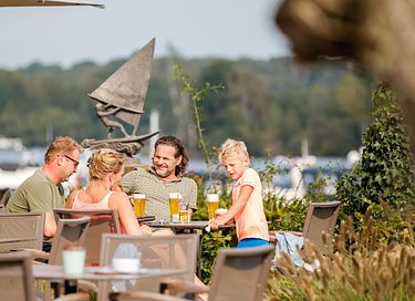 Vakantiehuisje met uitzicht over het water - 15