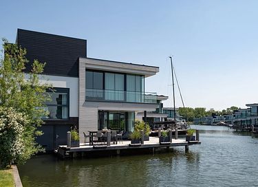 Vakantievilla in Zeeland aan het water - 18