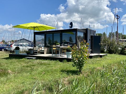 Overnachten in luxe omgebouwde zeecontainer - 2