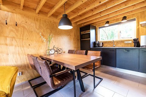 Beautiful wooden bungalow in the forest - 5