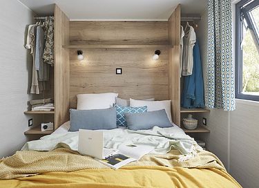 Overnight stay in a tiny house - 5