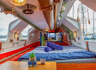 A unique water stay on a Lifeboat - 25