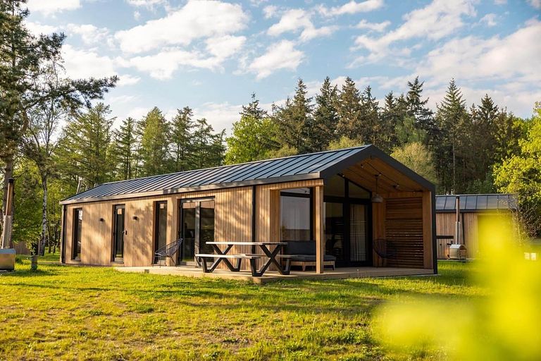 Lodge en pleine nature dans un parc de vacances accueillant - 1