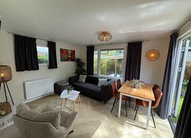 Chalet with spacious garden and jacuzzi - 6
