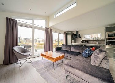 Ruime vakantiewoning (6p) aan het water - 3
