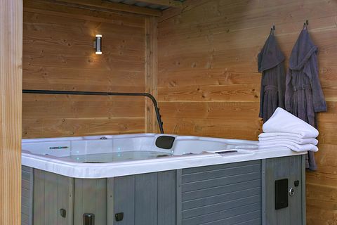 Grote vakantievilla met jacuzzi vlakbij zee - 2