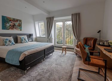 Un hôtel classique à la frontière entre la ville et la nature - 14