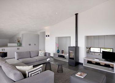 Strandvilla met eigen zwem- en aanlegsteiger - 8