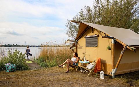 Safari tent for 2 persons at the waterfront - 2