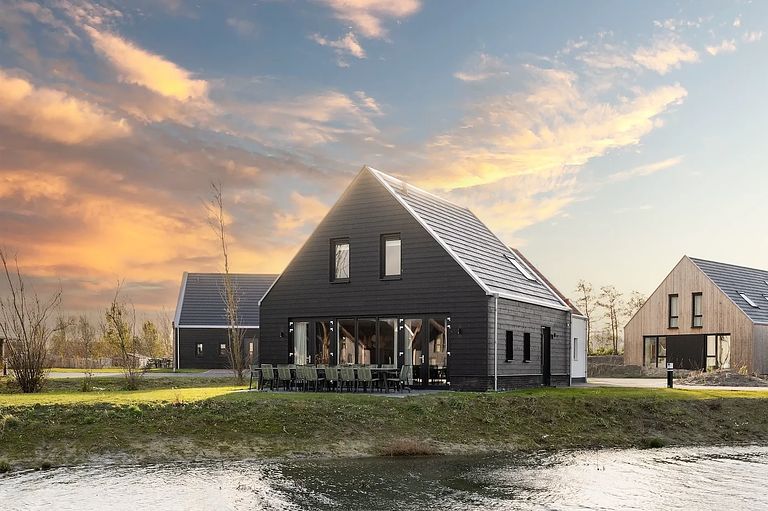 Modern vakantiehuis met eigen sauna (14p) - 1