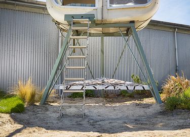 Slapen op hoogte in een design object - 2