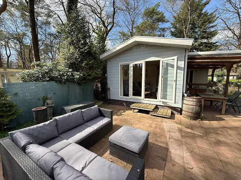 Chalet mit privatem Whirlpool auf der Veluwe - 1