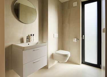 Forest lodge with wellness tub - 11