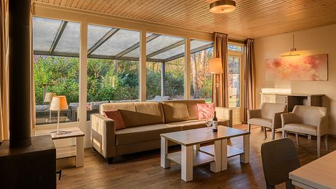 Bungalow 8C1 - 2