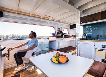 Urlaub auf Ihrem eigenen Hausboot genießen - 13
